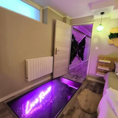 Paradise And Apartment Hagenau