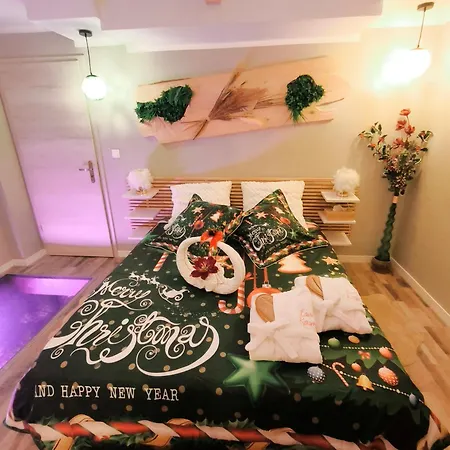 Paradise And * Hagenau