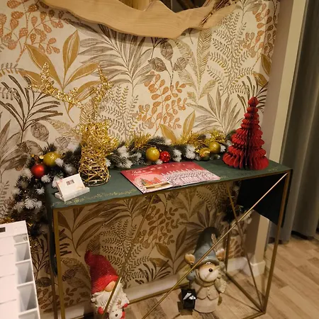 Paradise And * Hagenau